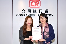 Champion : Ms LEUNG Shui-ping