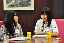 Experience sharing at the debriefing session